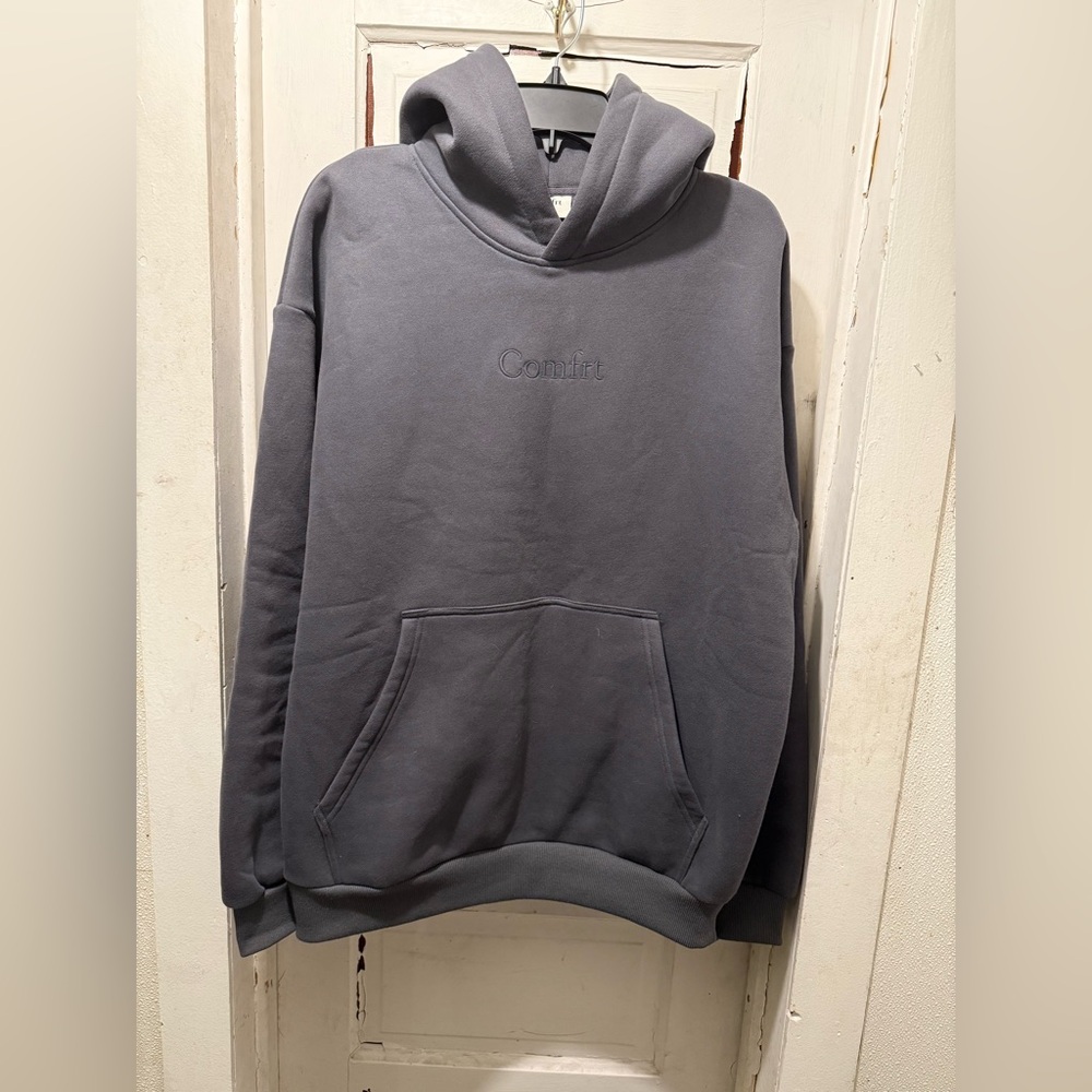 Gray Comfrt hoodie